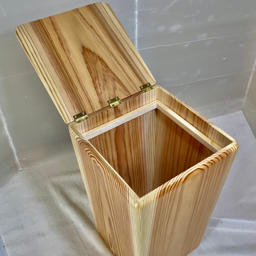 ほぼ未使用 華道具 藤井 大与造 杉木地 花台 刻印 元箱 ほぼ未使用 華道具 藤井 大与造 杉木地 花台 刻印 元箱