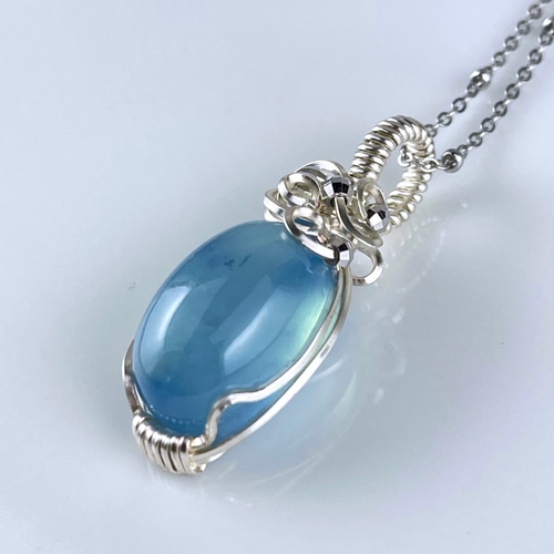 アクアマリン　ワイヤーラッピングペンダントトップ 3月の誕生石✨アクアマリン ワイヤーラッピングペンダントトップ