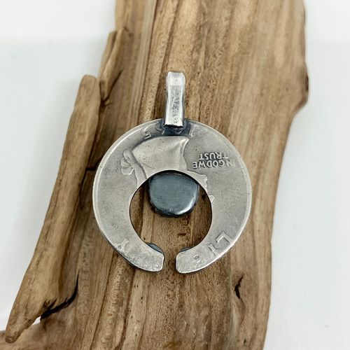 ヴィンテージコイン ナジャ フーベイ ターコイズ シルバー ネックレス