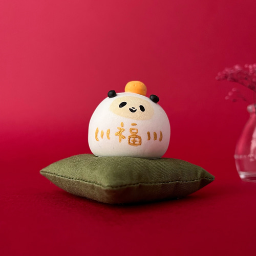 座敷パンダだるま＊みかんをのせてお正月のご挨拶 新年の飾りに
