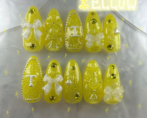 【sample】オーダーネイルチップ 推し活 付け爪 つけ爪 黄色 黒 シンプル 59c633265a16cde3c583eed2091e02