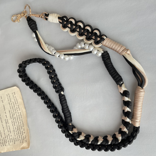 ナオmama様オーダー　スマホショルダーストラップ　スマホショルダー　パラコード ナオmama様オーダー スマホショルダーストラップ スマホ