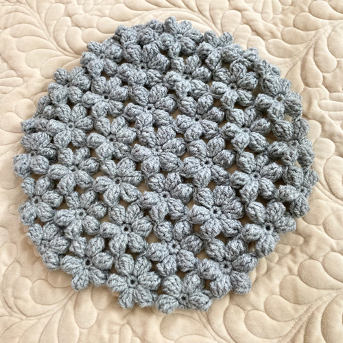 花柄刺繍の絹製座布団 65x68cm 10枚セット グレーのお花座布団 クッション・クッションカバー 水越商店 通販