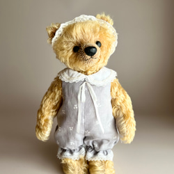 テディベアのお洋服【SSサイズ】 小花プリントエプロンドレス