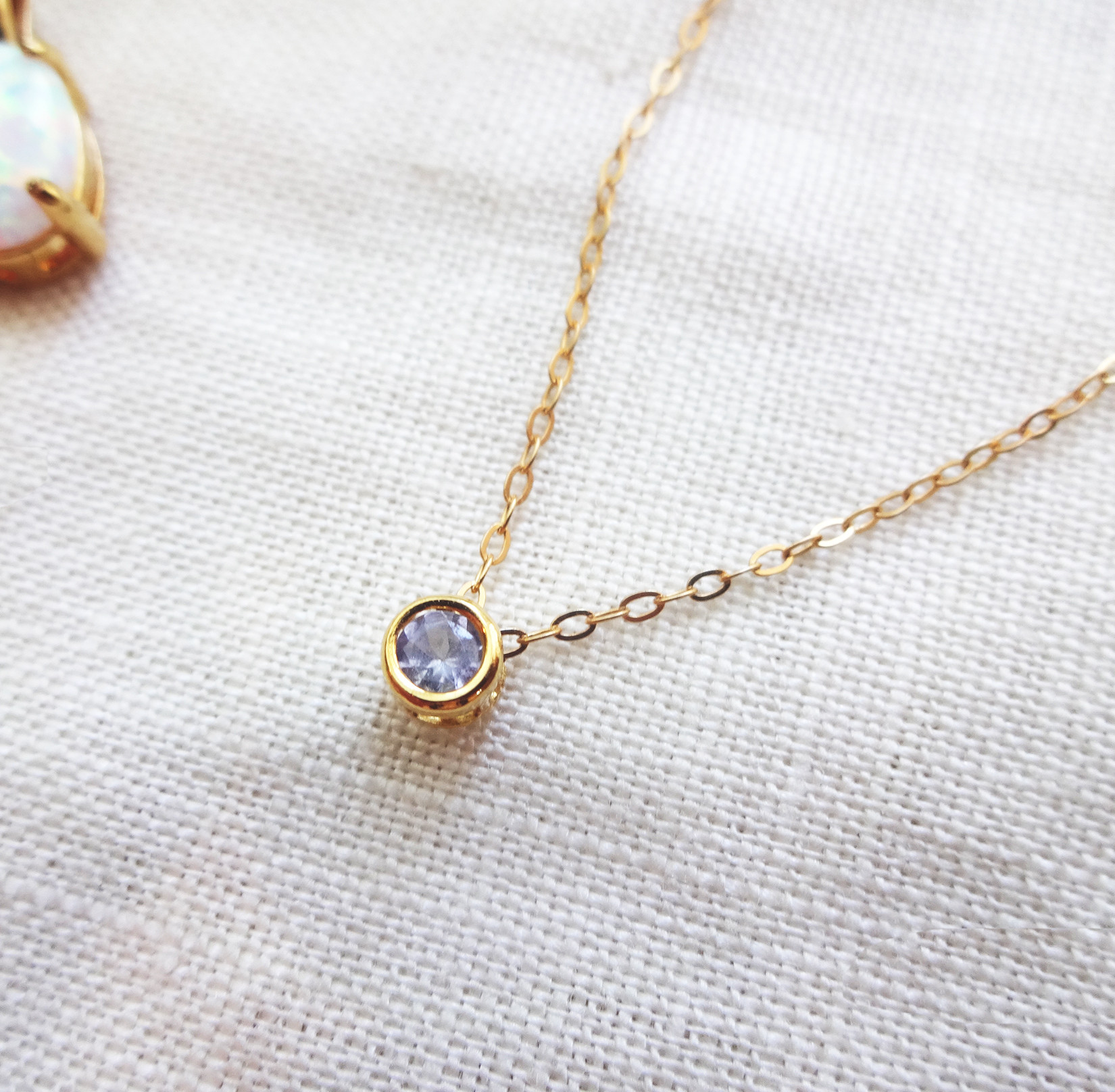 夢見るタンザナイトの輝き – Reverie ネックレス（K14GF×SVK18GP）/Verditter jade