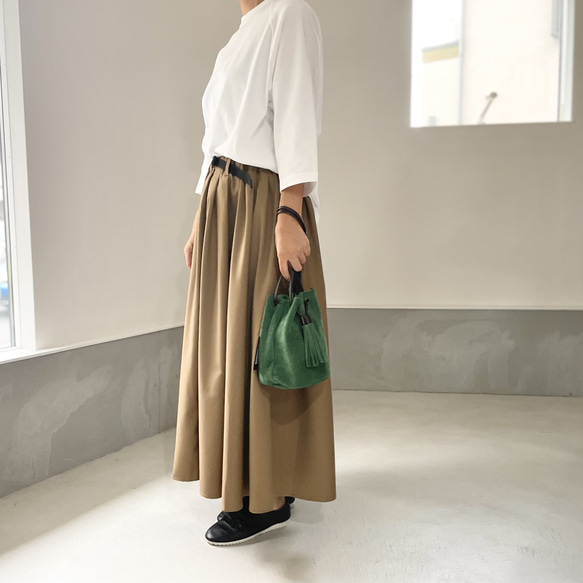 A字型束帶褶襉半身裙【灰色】 第10張的照片