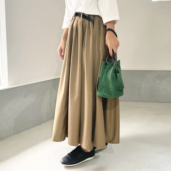 A字型束帶褶襉半身裙【灰色】 第9張的照片