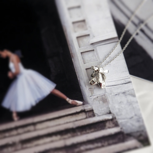 バレエ トゥシューズ ネックレス [ルナ] シルバーSV925 , ダイヤモンド