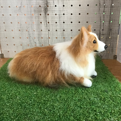 羊毛フェルトコーギー伏せ♡＆三色メロンパンのチビプーちゃん♡
