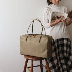 ハンドメイド　berryrunrunrunベージュのプランプバッグ小サイズ ハンドメイド berry様専用runrunrunベージュのプランプバッグ小
