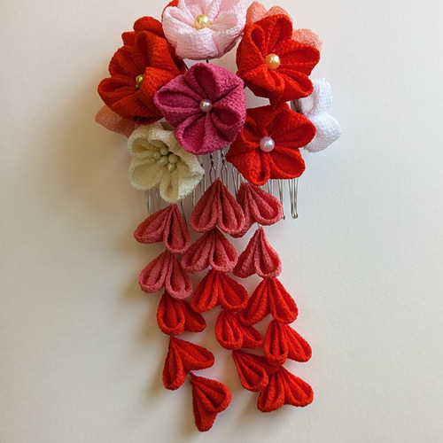 受注制作】赤小花☆舞妓さん風コーム髪飾り 七五三・桃の節句 コーム