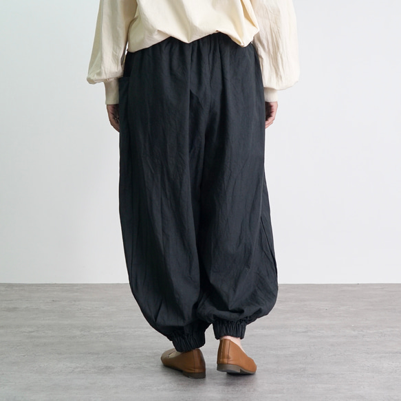 アラジンパンツ/ブラック/ハーフリネン/泉州織物 3枚目の画像