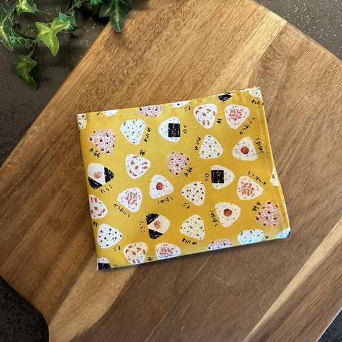 サイズが選べる ランチョンマット ♡ おにぎり おむすび 和柄 入学入園