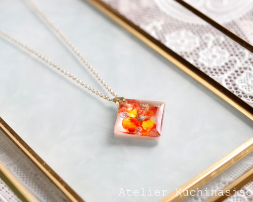 カヤ様おまとめ。レジン ペンダント カヤ様おまとめ。レジン ペンダント ネックレス・ペンダント