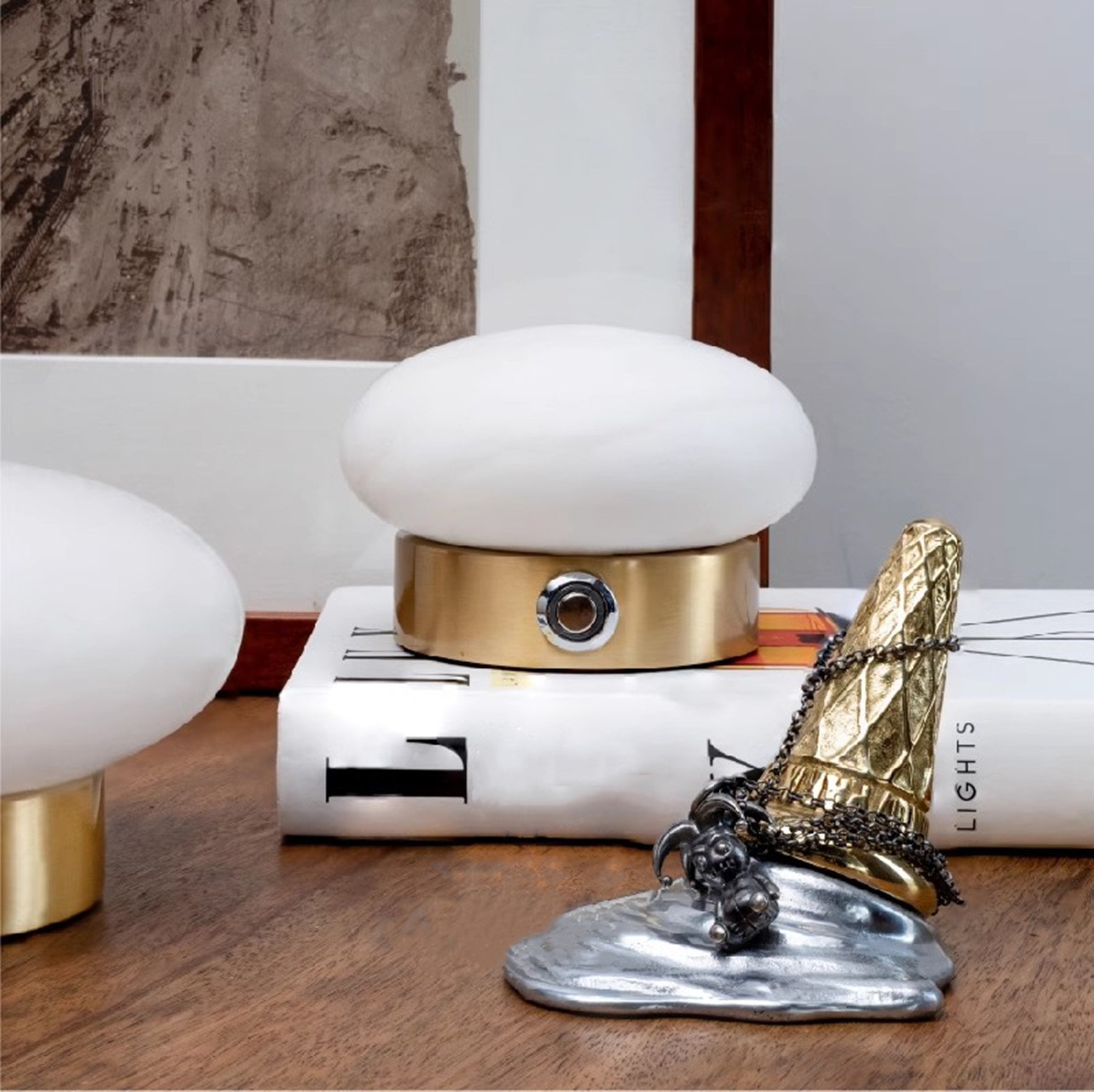 レトロブラスアイスクリームデスクオブジェ 真鍮製コートフック 創造的な真鍮製ドアストッパー