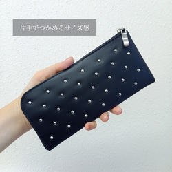 高級革ドットスタッズ長財布（ソフトブルー）軽くて薄いのに大容量！14枚カードタイプ【送料無料】レザー コンパクト長財布 8枚目の画像