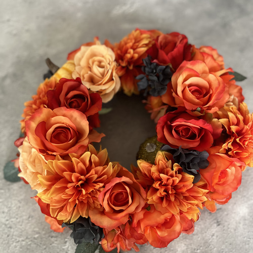 秋の実りリース オレンジ アーティフィシャルフラワー バラ ダリア