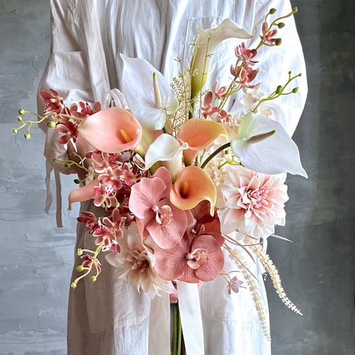 アーティシャルフラワーブーケ　胡蝶蘭、アンスリウム、カラー 胡蝶蘭とカラーリリーのウェディングブーケ&ブートニア❀アーティ