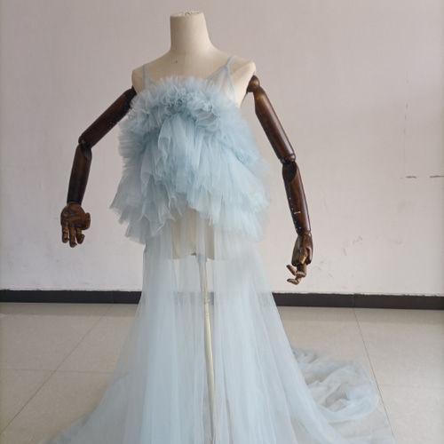 キャミソール ブルー パーティードレス 胸元フリル 透ける 細見え  