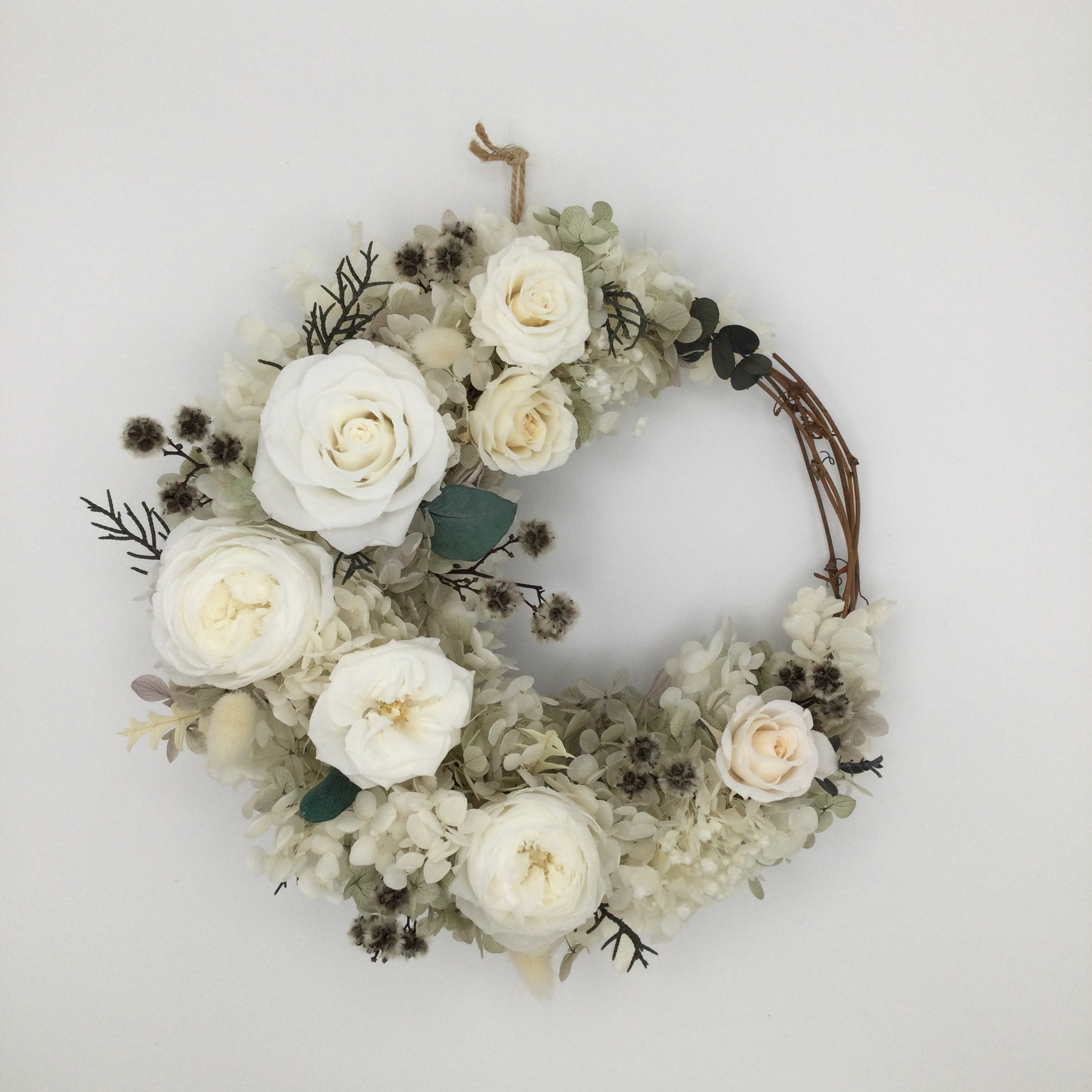 アンティークな雰囲気のホワイトリース 5,929円