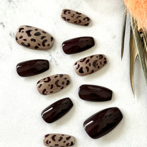 オーダーネイルチップNo.76 レオパード柄 大人可愛い マグネットベース