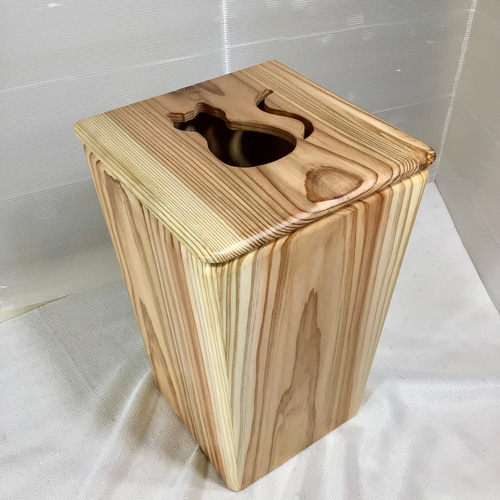 天然木 国産杉材 蝶番蓋付 ねこちゃんデザイン ゴミ箱 手造り その他
