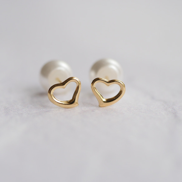 限量版 K18 可愛後扣迷你愛心耳環/耳釘，金色珍珠後扣，雙向佩戴 第1張的照片