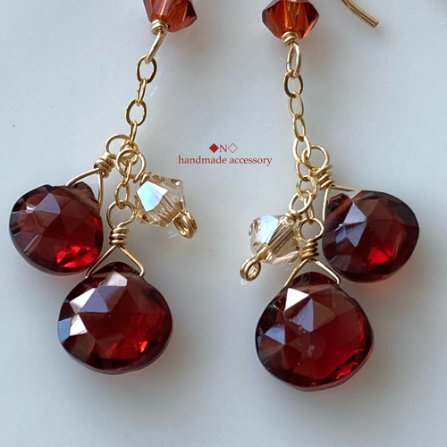 14kgf 宝石質ガーネットのピアス スワロフスキー・クリスタルの煌めき 14kgf 宝石質ガーネットのピアス スワロフスキー・クリスタル