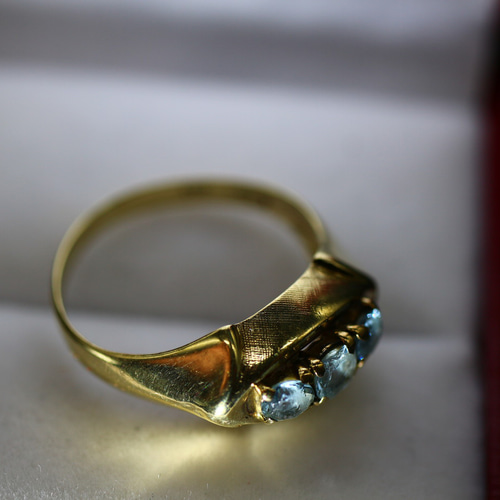 絶品 ゴールド リング レディース 指輪 スピネル 純金率 333 宝石 J9