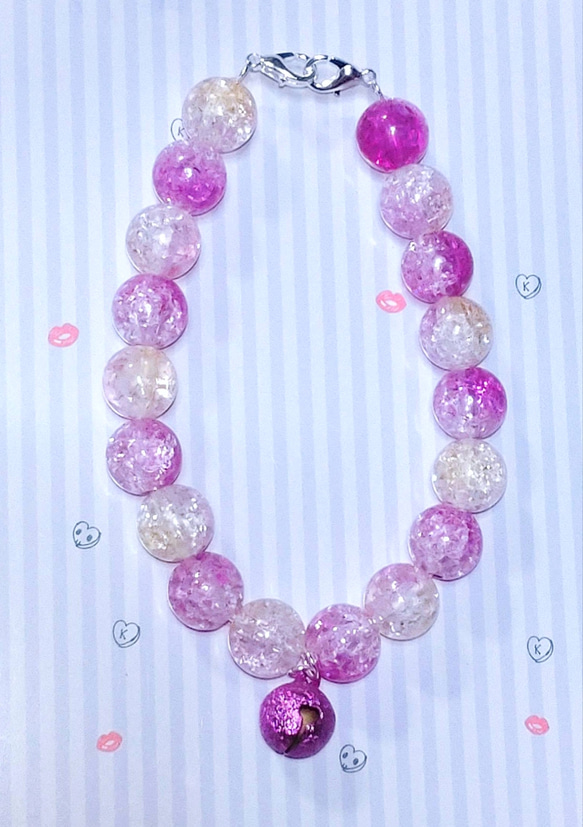 犬　猫　首輪　ハンドメイド　ビーズ　クラックビーズ　1個　ピンク　桃色　黄色　イエロー　鈴付き　可愛い　キラキラ　女の子 1枚目の画像