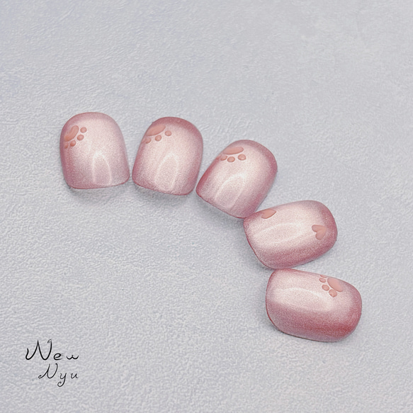 アートネイルチップセット 猫デザイン CAT₍ᐞ•༝•ᐞ₎◞ ̑̑ @tip_dress 様の素敵ネイルのご紹介