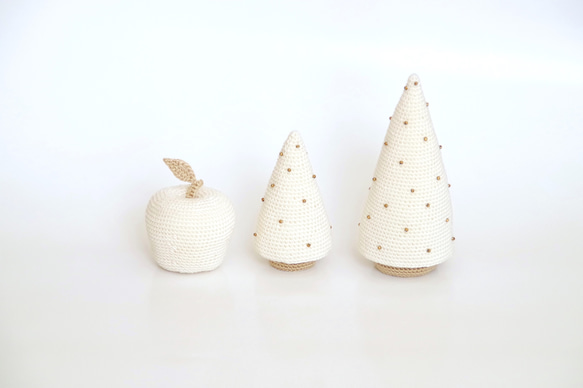 【yuj - süß line】手編みのクリスマスツリーとりんごのセット　クリスマス　デコレーション　オーナメント 5枚目の画像