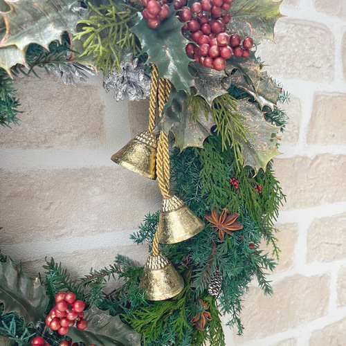 数年飾れる針葉樹の香りのクリスマスリース/35cm プリザーブドフラワー