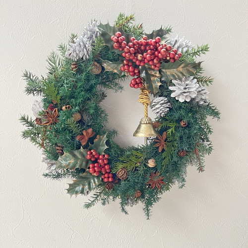 sold ☆森のリスさんリース☆アーティフィシャルフラワー　24cm×25cm sold ☆森のリスさんリース☆アーティフィシャルフラワー24cm×25cm