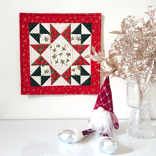 クリスマスキルトのミニタペストリー(イブニングスター) タペストリー