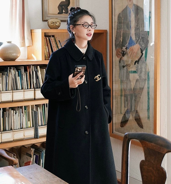 レトロモダンな丸襟　ウールのロングコート【春秋冬】黒系 2枚目の画像