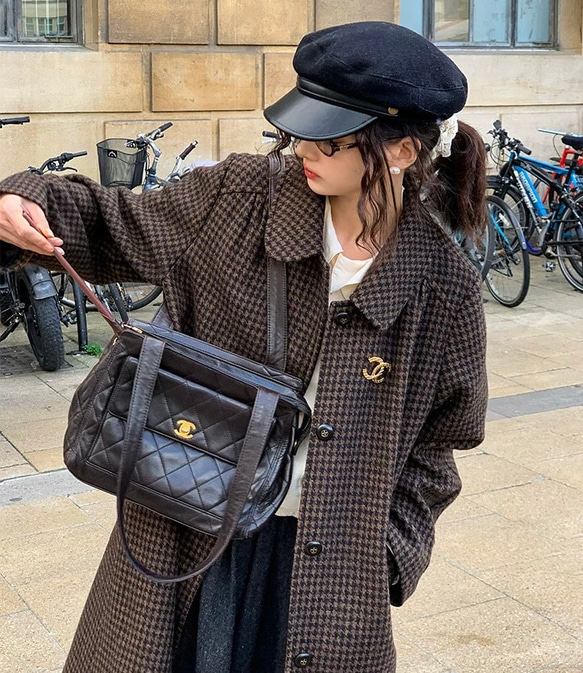 レトロモダンな丸襟　ウールのロングコート【春秋冬】黒系 6枚目の画像