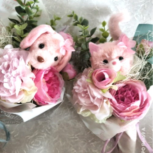 ちびねこページ ピンク薔薇フラワーアレンジ ちびねこページ ピンク