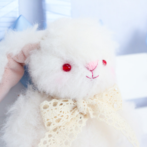 イトウ雑貨　ぬいぐるみ　青いロップロップイヤー　うさぎ イトウ雑貨 ぬいぐるみ 青いロップロップイヤー うさぎ イトウ雑貨