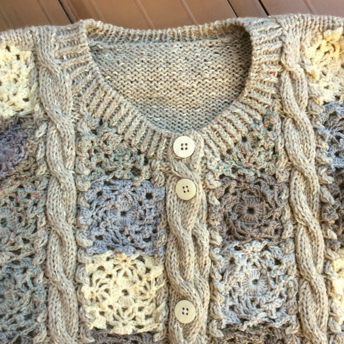 国産糸で編んだ【Ⅼサイズ】モチーフケーブルカーデイガン 長袖 手編み