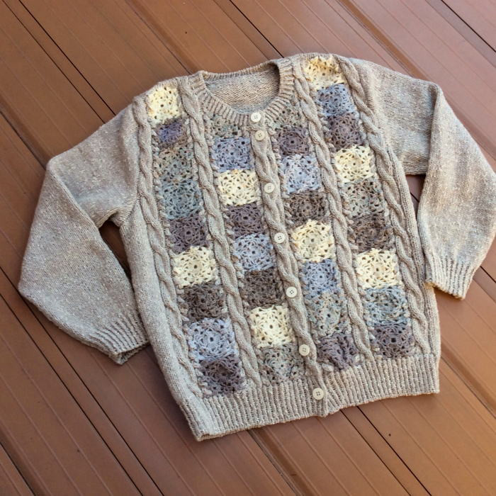 国産糸で編んだ【Ⅼサイズ】モチーフケーブルカーデイガン 長袖 手編み