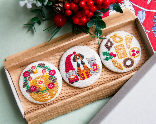 poritorie 雪 結晶 刺繍 オーナメント ベロアリボン アンティーク 刺繍動画】簡単！「雪の結晶」くるみボタンでブローチに - YouTube