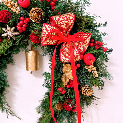 特集ページ掲載】幸運よ呼ぶ馬蹄形 クリスマスリース クリスマス