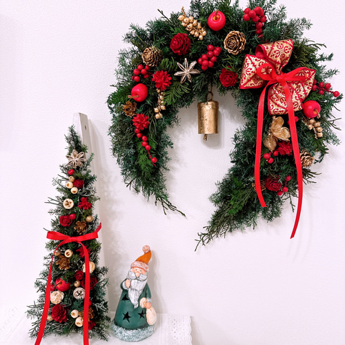 特集ページ掲載】幸運よ呼ぶ馬蹄形 クリスマスリース クリスマス
