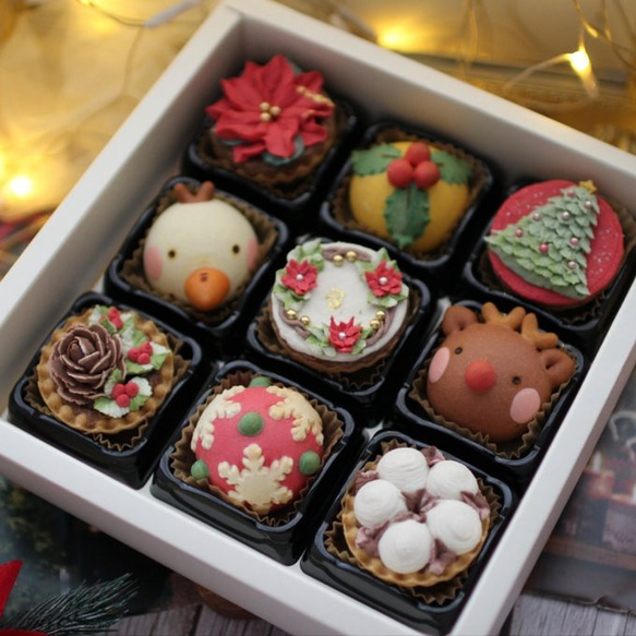 （クリスマス近辺配送）クリスマスあんフラワークッキー9個入り 食べられるお花！あんこのお花！クリスマス　高級ギフト 4枚目の画像