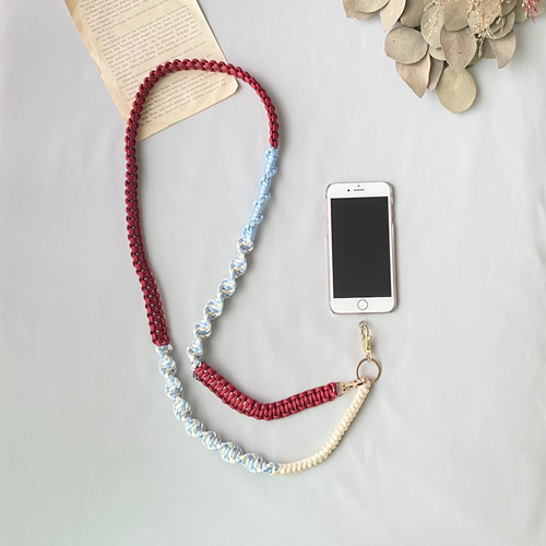 パラコードで作るスマホショルダーストラップ(秋色ボルドー×ブルー