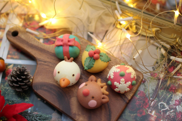 （クリスマス近辺配送）クリスマスあんフラワークッキー＆饅頭 4個入り 4枚目の画像