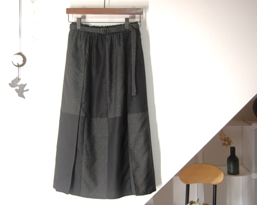 スカート　デザインスカート　リメイク　リメイクスカート　日章旗　個性派 sddefault.jpg