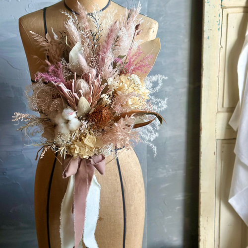 ドライフラワーブライダルブーケ　パームフラワー　　さくらピンク　クラシカル ドライフラワーブライダルブーケ クラシカルさくらピンクパーム