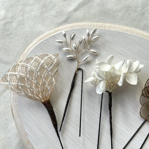 ゴールド髪飾り♥️ヘッドドレス 4a6a6be7a172e32e324c6c98a4351c